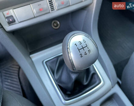 Форд Фокус 2008 у Рівному на Automoto.ua Сірий Форд Фокус, об'ємом двигуна 1.6 л та пробігом 223 тис. км за 5600 $, фото 34 на Automoto.ua