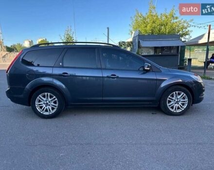 Серый Форд Фокус, объемом двигателя 2 л и пробегом 243 тыс. км за 5700 $, фото 19 на Automoto.ua