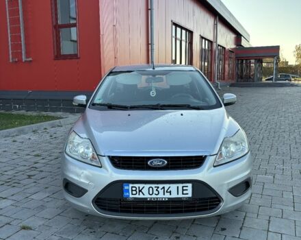 Форд Фокус 2008 в Здолбунове на Automoto.ua Серый Форд Фокус, объемом двигателя 1.6 л и пробегом 300 тыс. км за 4300 $, фото 1 на Automoto.ua
