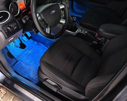 Сірий Форд Фокус, об'ємом двигуна 1.6 л та пробігом 251 тис. км за 6700 $, фото 32 на Automoto.ua