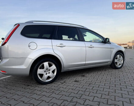 Серый Форд Фокус, объемом двигателя 1.6 л и пробегом 230 тыс. км за 4599 $, фото 3 на Automoto.ua