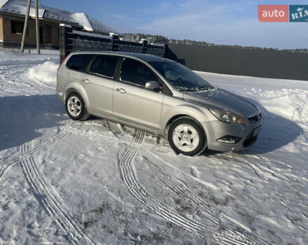 Серый Форд Фокус, объемом двигателя 1.56 л и пробегом 232 тыс. км за 4800 $, фото 9 на Automoto.ua