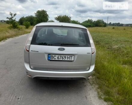 Серый Форд Фокус, объемом двигателя 1.6 л и пробегом 220 тыс. км за 4950 $, фото 6 на Automoto.ua