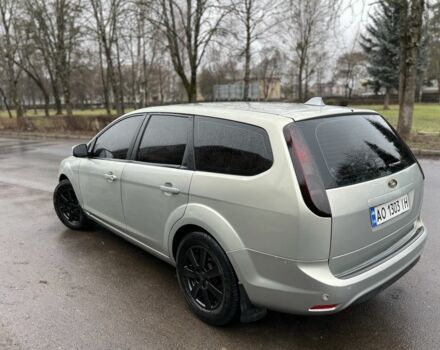 Серый Форд Фокус, объемом двигателя 1.6 л и пробегом 275 тыс. км за 4150 $, фото 6 на Automoto.ua