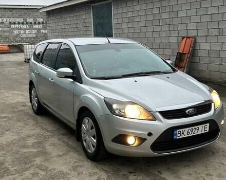 Сірий Форд Фокус, об'ємом двигуна 1.8 л та пробігом 250 тис. км за 4550 $, фото 5 на Automoto.ua