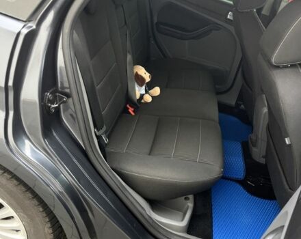 Серый Форд Фокус, объемом двигателя 1.6 л и пробегом 330 тыс. км за 6500 $, фото 7 на Automoto.ua