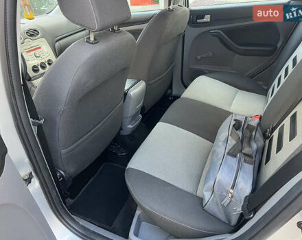 Сірий Форд Фокус, об'ємом двигуна 1.6 л та пробігом 237 тис. км за 5350 $, фото 3 на Automoto.ua