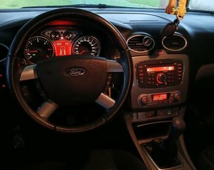 Сірий Форд Фокус, об'ємом двигуна 1.56 л та пробігом 274 тис. км за 4600 $, фото 7 на Automoto.ua