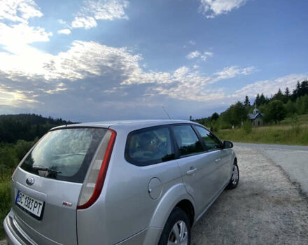 Серый Форд Фокус, объемом двигателя 1.6 л и пробегом 276 тыс. км за 5200 $, фото 5 на Automoto.ua