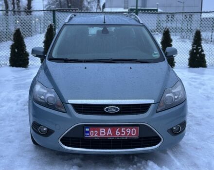Серый Форд Фокус, объемом двигателя 1.6 л и пробегом 231 тыс. км за 5800 $, фото 1 на Automoto.ua