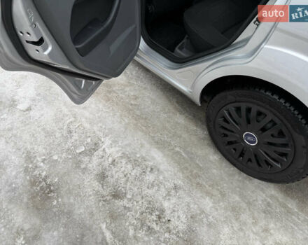 Серый Форд Фокус, объемом двигателя 1.6 л и пробегом 277 тыс. км за 5650 $, фото 33 на Automoto.ua