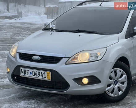 Сірий Форд Фокус, об'ємом двигуна 1.6 л та пробігом 258 тис. км за 4999 $, фото 13 на Automoto.ua