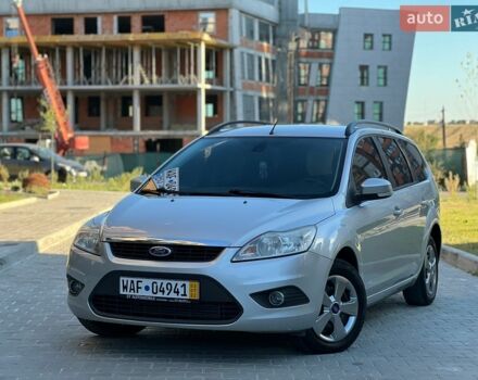 Сірий Форд Фокус, об'ємом двигуна 1.6 л та пробігом 257 тис. км за 4950 $, фото 6 на Automoto.ua