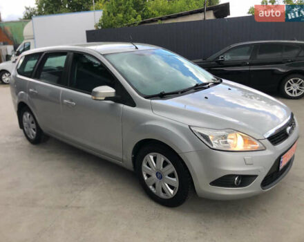 Форд Фокус 2008 у Рівному на Automoto.ua Сірий Форд Фокус, об'ємом двигуна 1.6 л та пробігом 223 тис. км за 5600 $, фото 5 на Automoto.ua