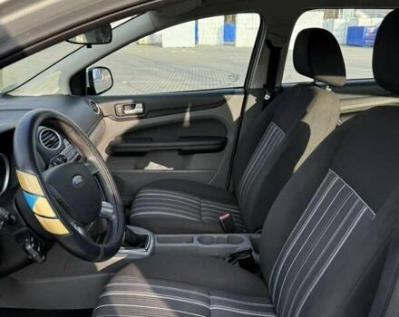 Серый Форд Фокус, объемом двигателя 1.56 л и пробегом 222 тыс. км за 5200 $, фото 12 на Automoto.ua