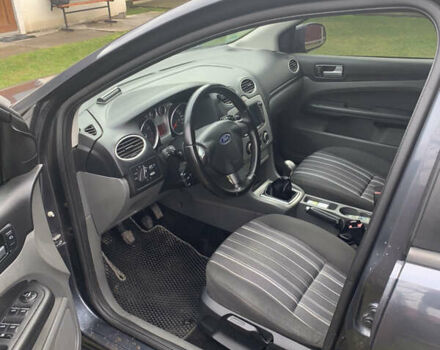 Сірий Форд Фокус, об'ємом двигуна 1.6 л та пробігом 220 тис. км за 5000 $, фото 5 на Automoto.ua