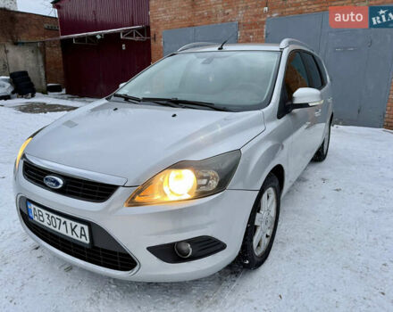 Сірий Форд Фокус, об'ємом двигуна 1.6 л та пробігом 211 тис. км за 5100 $, фото 2 на Automoto.ua