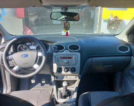 Форд Фокус 2008 у Шепетовке на Automoto.ua Сірий Форд Фокус, об'ємом двигуна 1.6 л та пробігом 320 тис. км за 5000 $, фото 3 на Automoto.ua