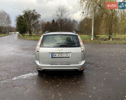 Серый Форд Фокус, объемом двигателя 1.56 л и пробегом 312 тыс. км за 5800 $, фото 9 на Automoto.ua