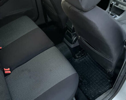 Серый Форд Фокус, объемом двигателя 2 л и пробегом 293 тыс. км за 6300 $, фото 13 на Automoto.ua