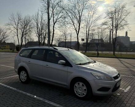 Серый Форд Фокус, объемом двигателя 1.56 л и пробегом 222 тыс. км за 5200 $, фото 2 на Automoto.ua