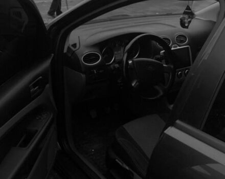 Серый Форд Фокус, объемом двигателя 1.6 л и пробегом 30 тыс. км за 5500 $, фото 3 на Automoto.ua