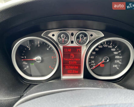 Серый Форд Фокус, объемом двигателя 1.56 л и пробегом 312 тыс. км за 5800 $, фото 28 на Automoto.ua