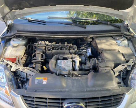 Серый Форд Фокус, объемом двигателя 1.6 л и пробегом 231 тыс. км за 6000 $, фото 8 на Automoto.ua