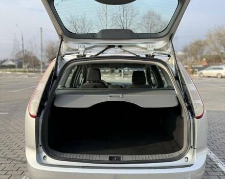 Серый Форд Фокус, объемом двигателя 1.56 л и пробегом 222 тыс. км за 5200 $, фото 4 на Automoto.ua