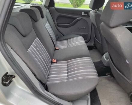 Сірий Форд Фокус, об'ємом двигуна 1.8 л та пробігом 226 тис. км за 4999 $, фото 23 на Automoto.ua