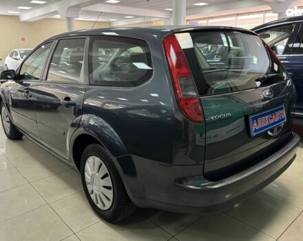 Форд Фокус 2008 в Кропивницком (Кировограде) на Automoto.ua Серый Форд Фокус, объемом двигателя 0 л и пробегом 180 тыс. км за 5800 $, фото 2 на Automoto.ua