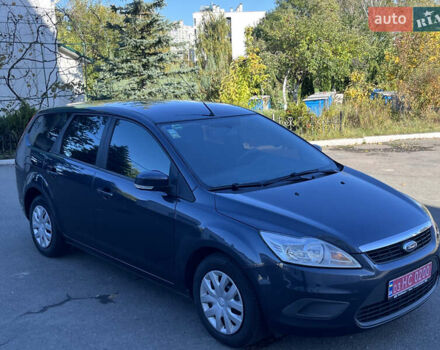 Серый Форд Фокус, объемом двигателя 1.6 л и пробегом 160 тыс. км за 5800 $, фото 9 на Automoto.ua