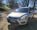Серый Форд Фокус, объемом двигателя 1.6 л и пробегом 237 тыс. км за 5400 $, фото 3 на Automoto.ua