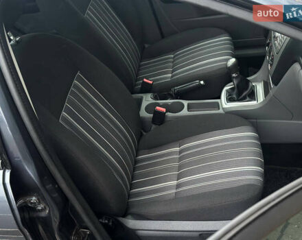 Серый Форд Фокус, объемом двигателя 0 л и пробегом 203 тыс. км за 5900 $, фото 16 на Automoto.ua