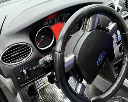 Серый Форд Фокус, объемом двигателя 1.56 л и пробегом 310 тыс. км за 6200 $, фото 19 на Automoto.ua