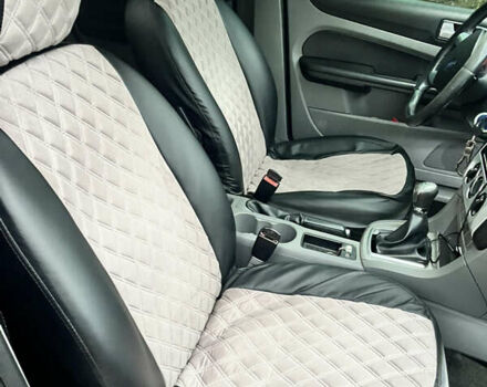 Серый Форд Фокус, объемом двигателя 1.56 л и пробегом 310 тыс. км за 6200 $, фото 13 на Automoto.ua