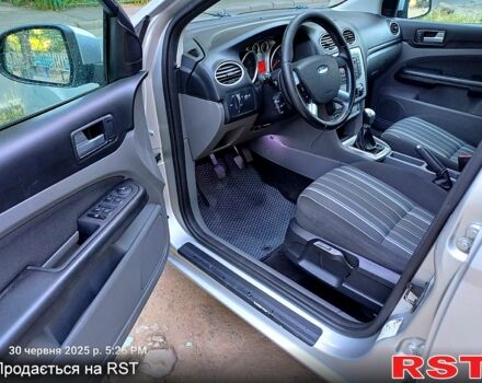 Форд Фокус 2009 у Миколаєві на Automoto.ua Сірий Форд Фокус, об'ємом двигуна 1.6 л та пробігом 0 тис. км за 5300 $, фото 4 на Automoto.ua