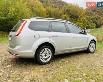 Серый Форд Фокус, объемом двигателя 1.6 л и пробегом 225 тыс. км за 5500 $, фото 5 на Automoto.ua