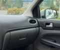 Сірий Форд Фокус, об'ємом двигуна 1.6 л та пробігом 264 тис. км за 4799 $, фото 30 на Automoto.ua