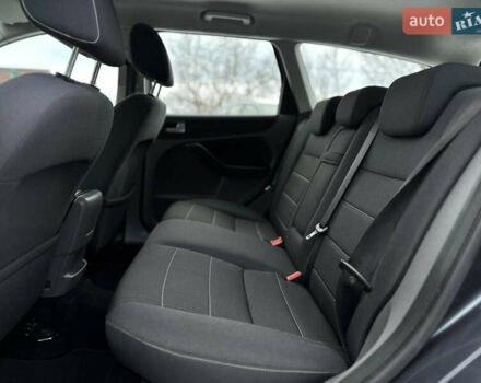 Сірий Форд Фокус, об'ємом двигуна 1.8 л та пробігом 207 тис. км за 6500 $, фото 32 на Automoto.ua