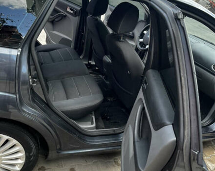 Форд Фокус 2009 у Львові на Automoto.ua Сірий Форд Фокус, об'ємом двигуна 1.56 л та пробігом 270 тис. км за 6000 $, фото 7 на Automoto.ua