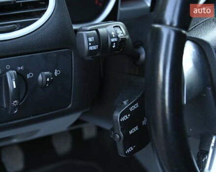 Серый Форд Фокус, объемом двигателя 1.6 л и пробегом 306 тыс. км за 4850 $, фото 14 на Automoto.ua