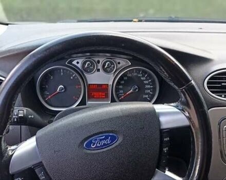 Сірий Форд Фокус, об'ємом двигуна 1.6 л та пробігом 290 тис. км за 5500 $, фото 9 на Automoto.ua
