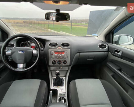 Серый Форд Фокус, объемом двигателя 1.6 л и пробегом 174 тыс. км за 4599 $, фото 49 на Automoto.ua