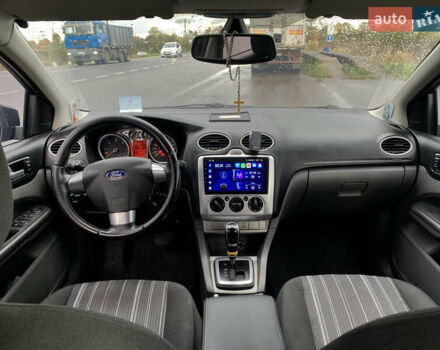 Сірий Форд Фокус, об'ємом двигуна 2 л та пробігом 211 тис. км за 6400 $, фото 9 на Automoto.ua
