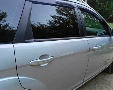 Серый Форд Фокус, объемом двигателя 2 л и пробегом 286 тыс. км за 5600 $, фото 2 на Automoto.ua