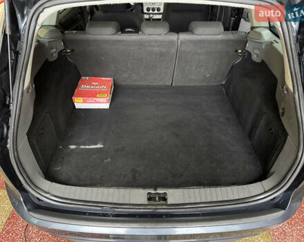 Сірий Форд Фокус, об'ємом двигуна 1.6 л та пробігом 175 тис. км за 4850 $, фото 18 на Automoto.ua