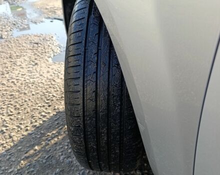 Серый Форд Фокус, объемом двигателя 1.6 л и пробегом 300 тыс. км за 5500 $, фото 7 на Automoto.ua