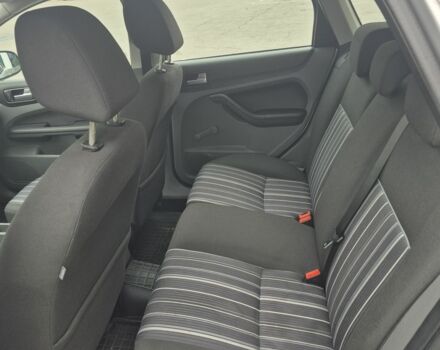 Серый Форд Фокус, объемом двигателя 0 л и пробегом 157 тыс. км за 4999 $, фото 6 на Automoto.ua