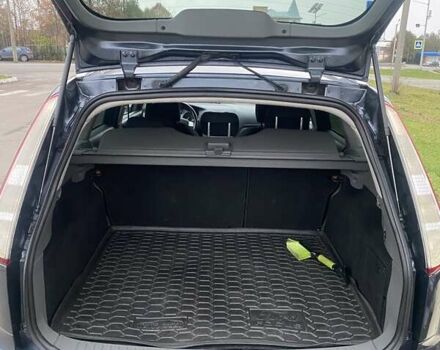 Серый Форд Фокус, объемом двигателя 1.6 л и пробегом 265 тыс. км за 5000 $, фото 12 на Automoto.ua